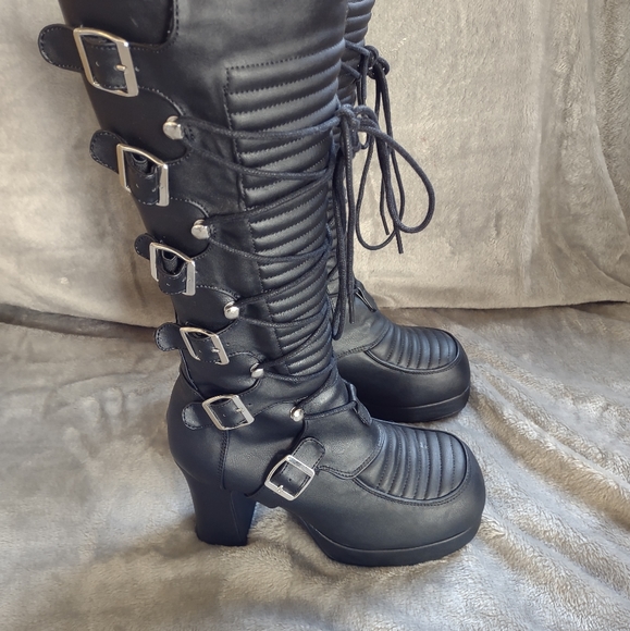 Black Platform Punk Goth Demonia Gothika-200 Boots size 11 NIB - Picture 3 of 9
